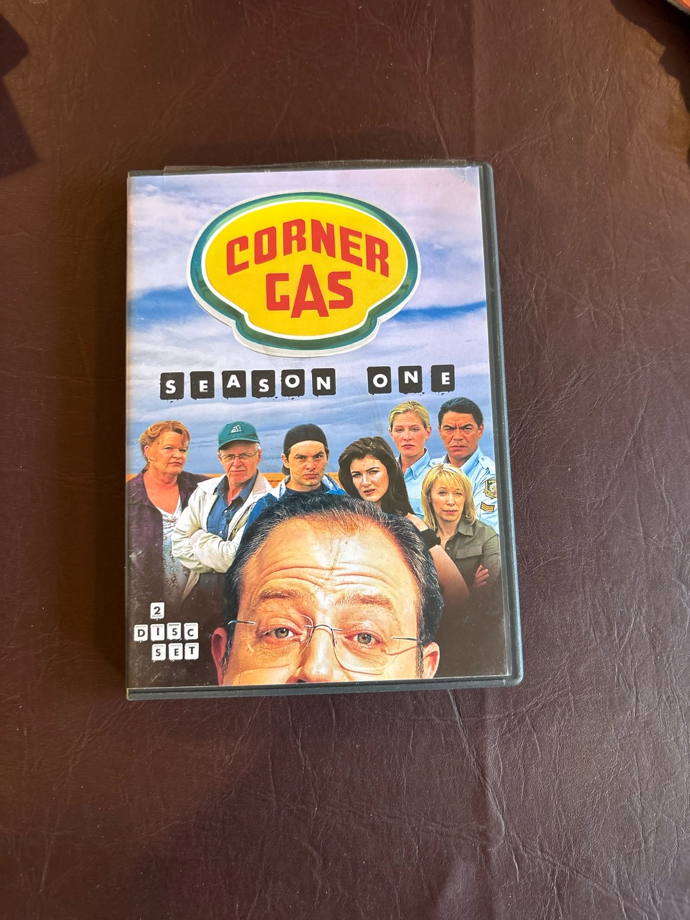 💥Buy 2 Get 1 Free💥 .  Season One DVD - corner gas